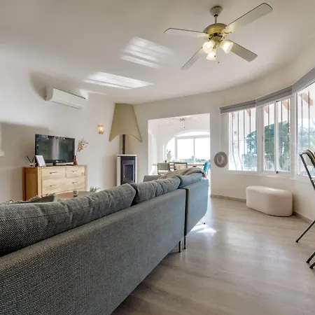 Guzman - Casa Nova Vila Moraira